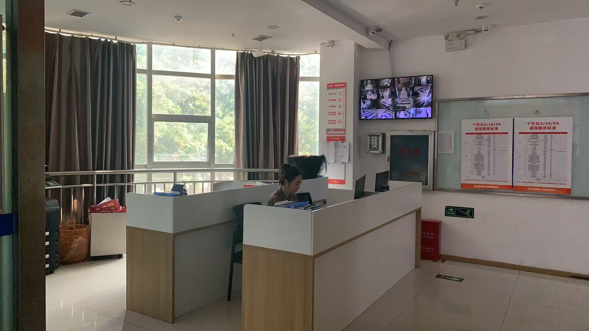 校区环境