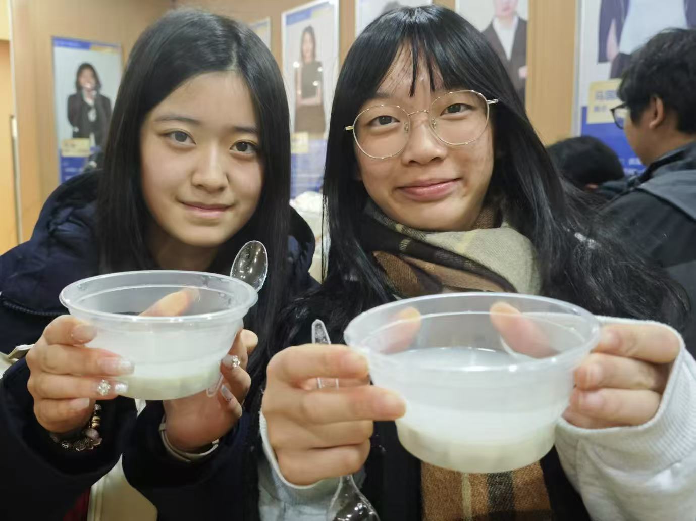 戴氏教育学员照片