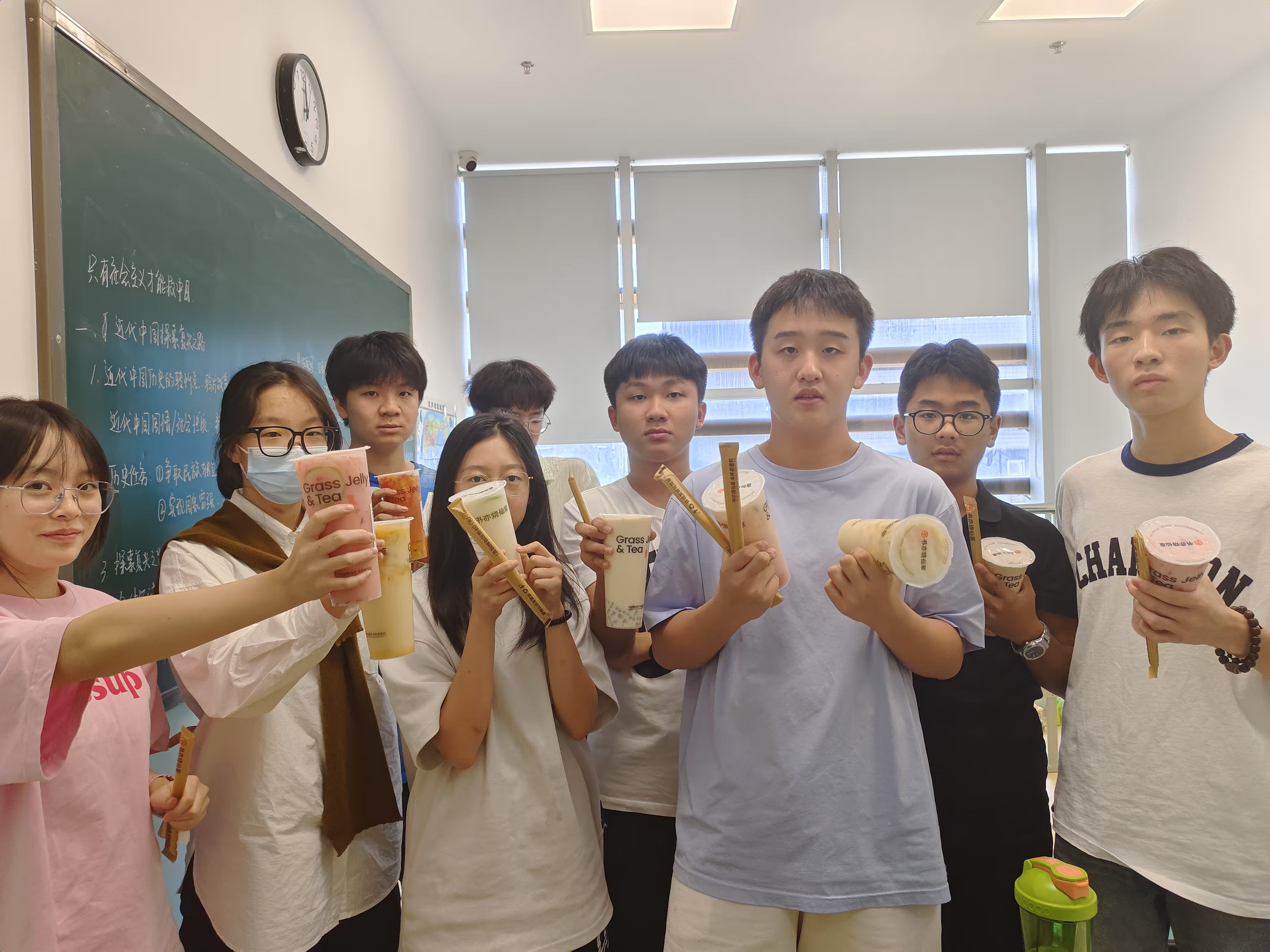 戴氏教育学员照片