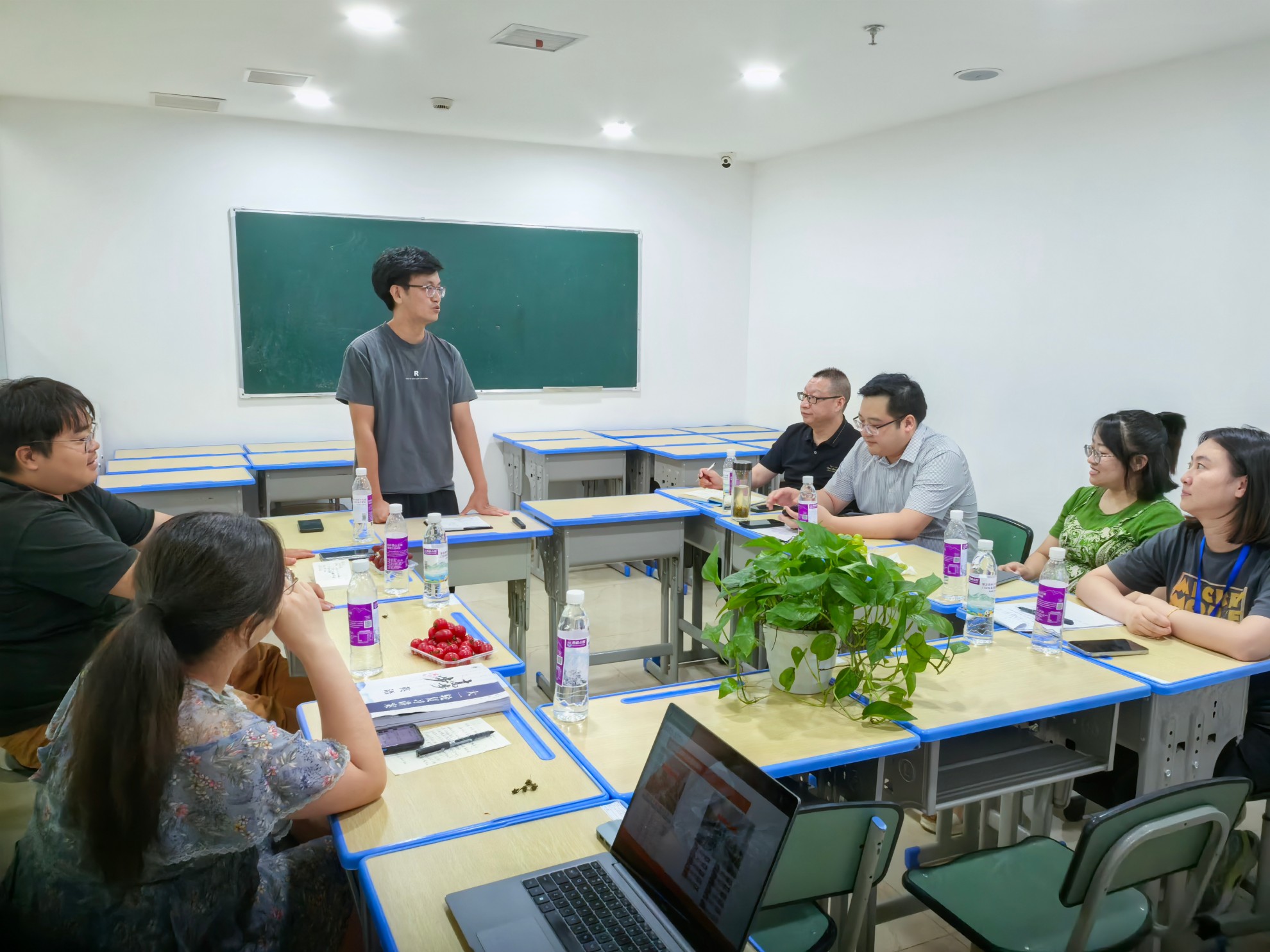 戴氏教育上课情况