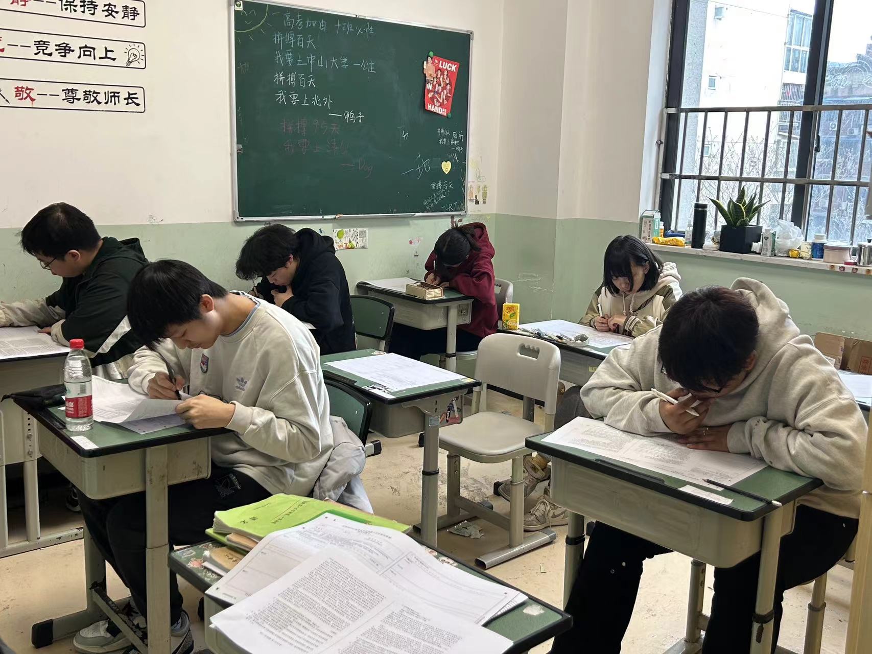 成都戴氏教育培训学校高三复读班重点高校录取率领先