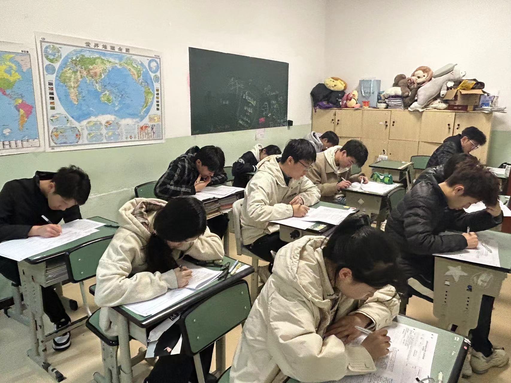 戴氏教育上课情况