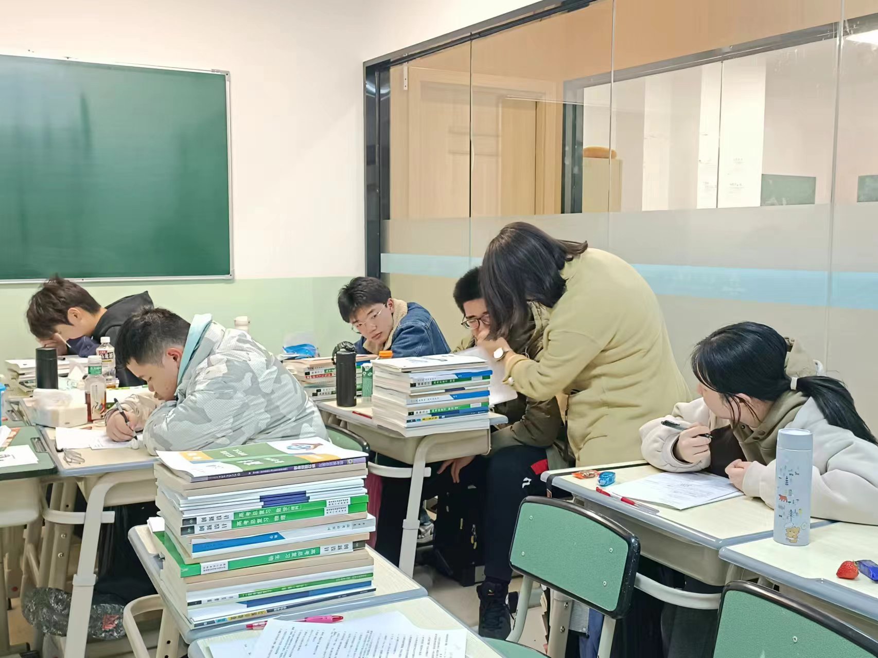 戴氏教育上课情况