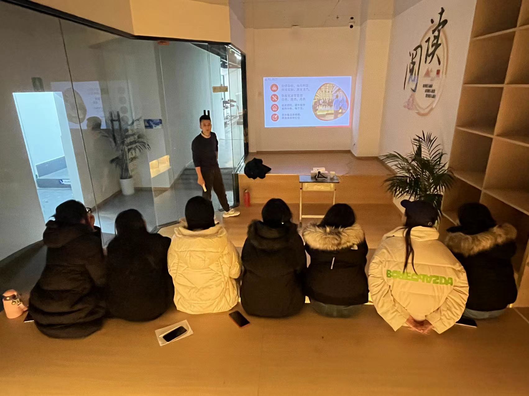 戴氏教育校区环境