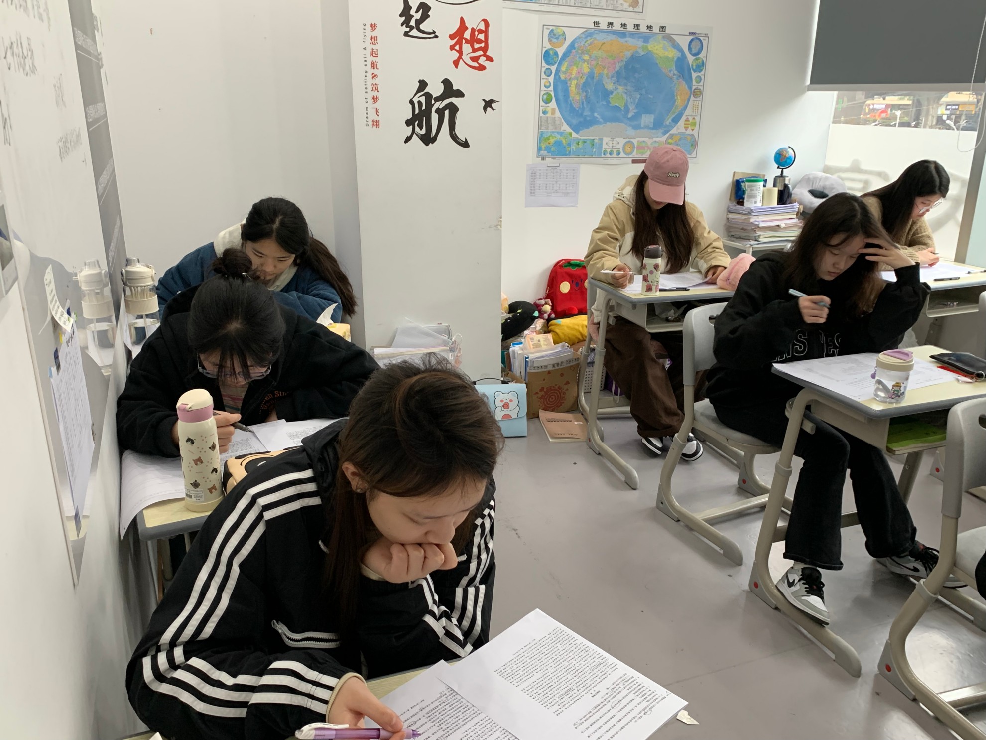 戴氏教育教学环境