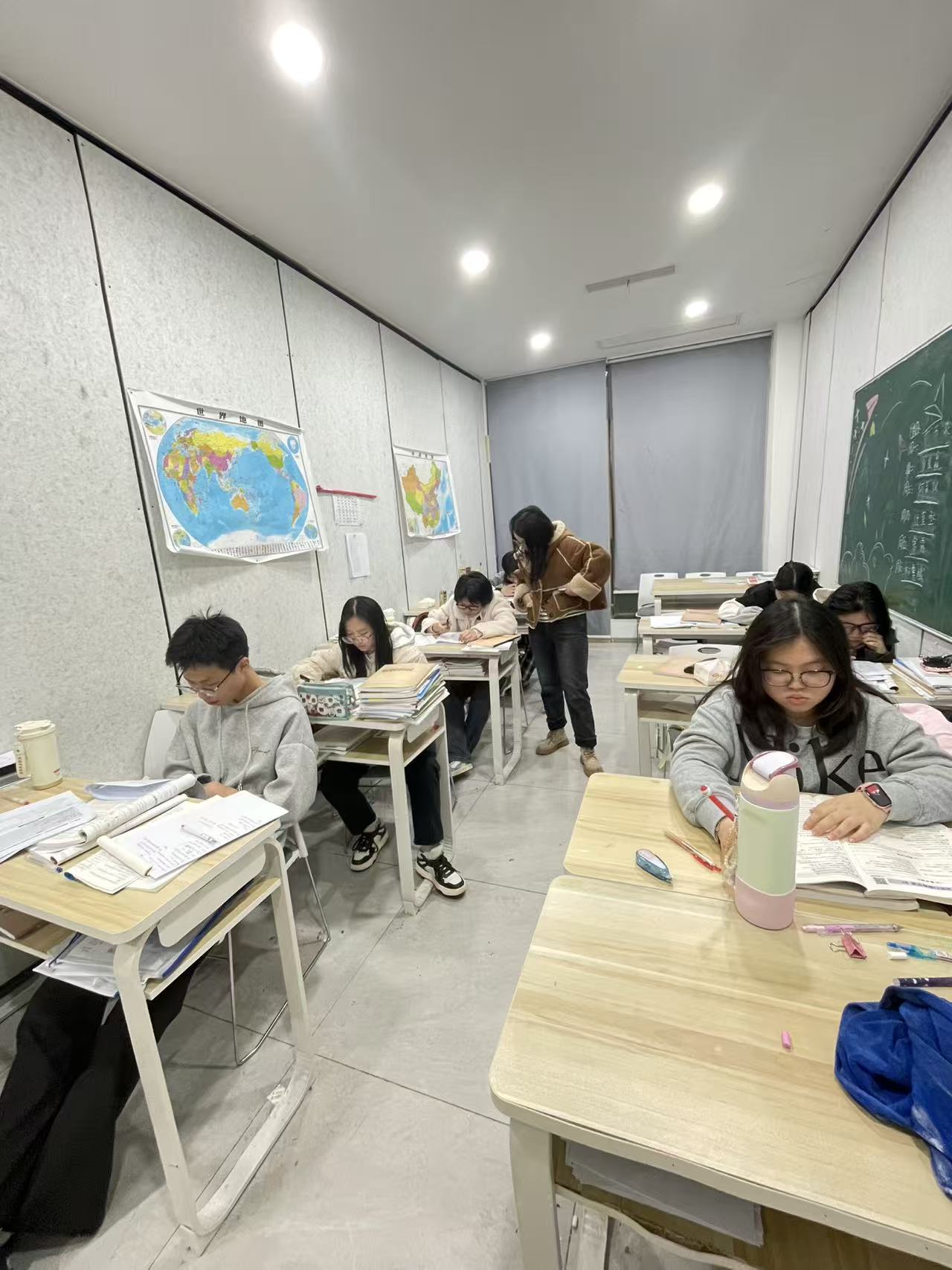 戴氏教育教学环境