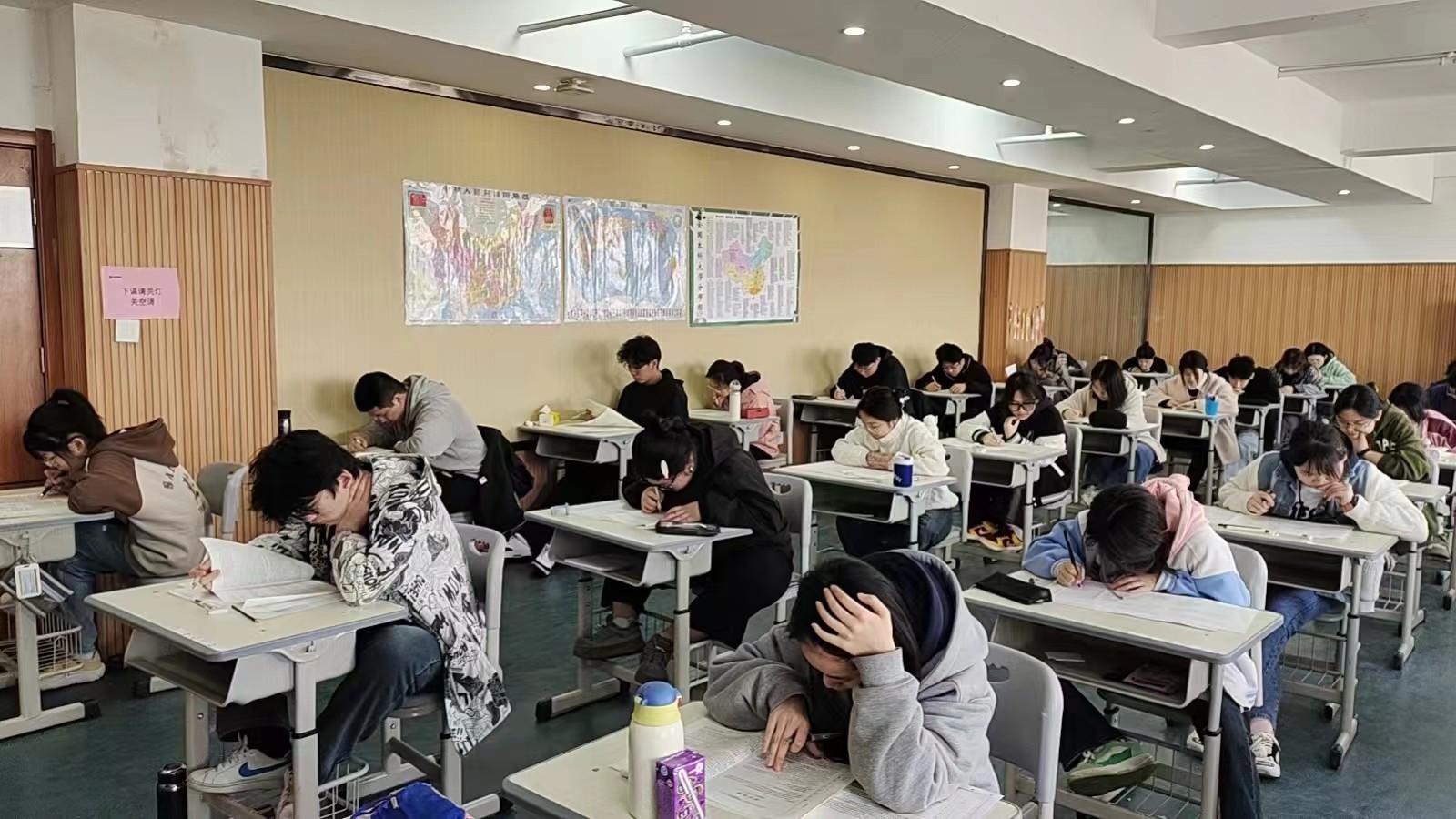 校区环境