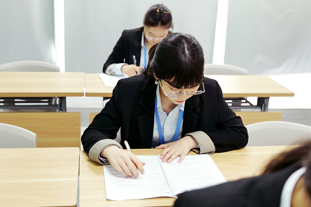 励学教育:沉浸式优质教学环境,助力学子高效成长