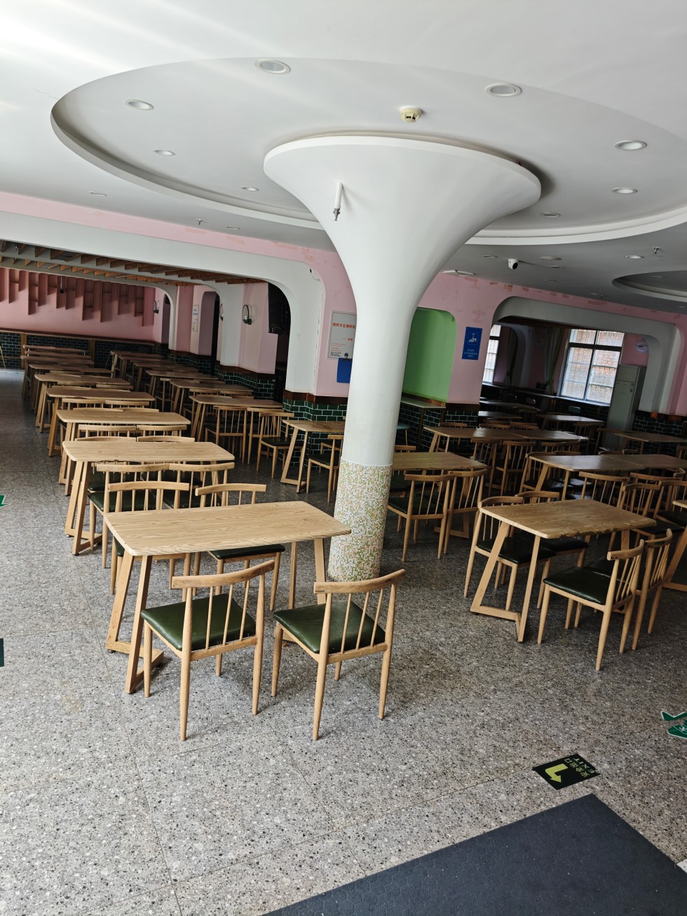 秦学教育——硬件完备,夯实高效学习基础