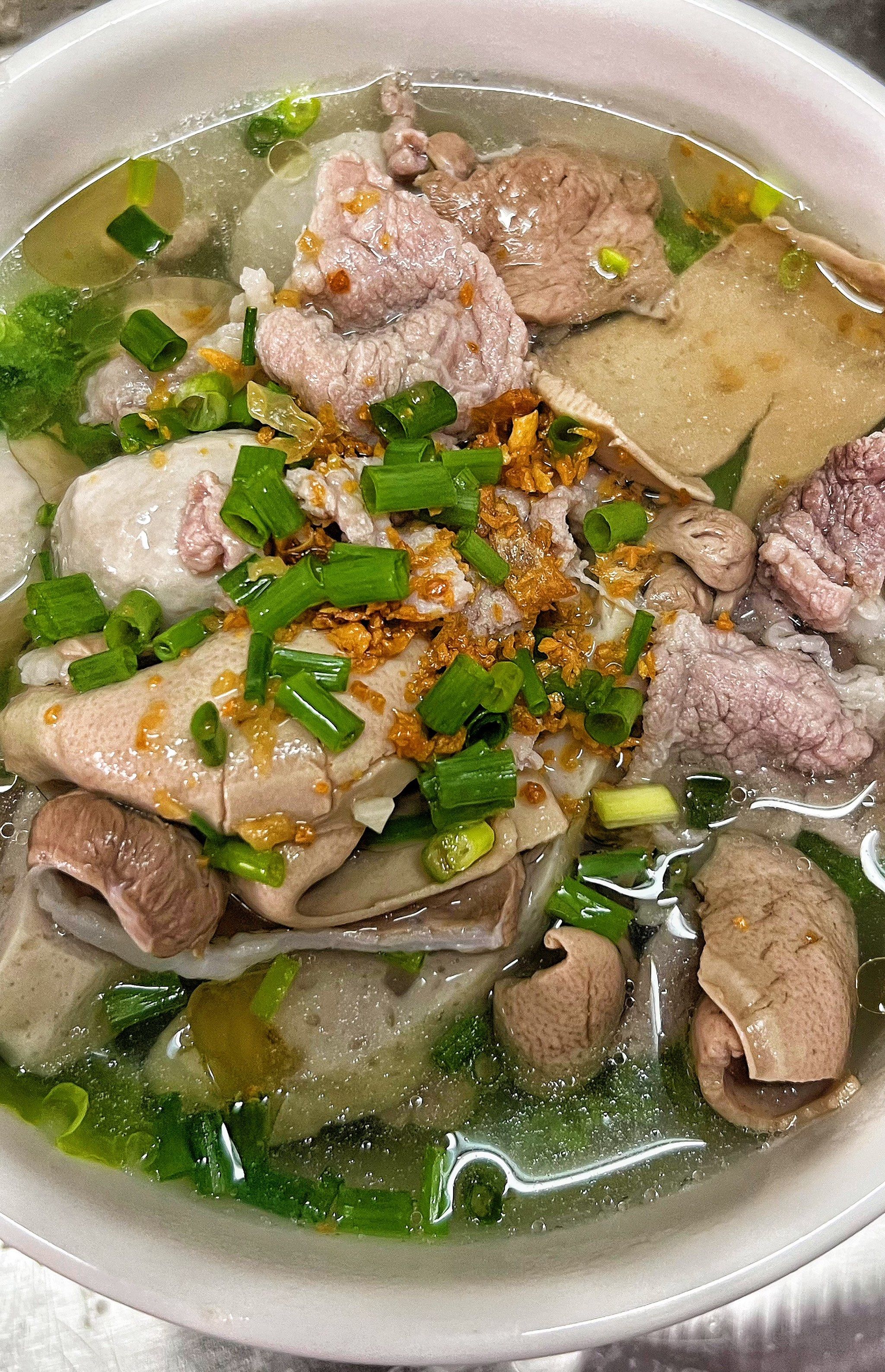 厨煌潮汕猪杂汤粉培训：还原粤东鲜爽风味，掌握清甜汤底核心技艺