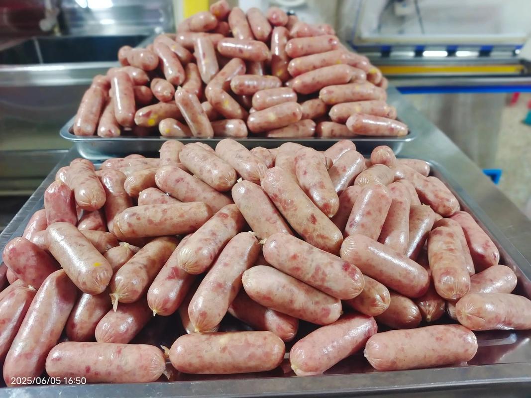 厨煌鲜肉肠培训：复刻鲜嫩风味，掌握小吃爆款核心技
