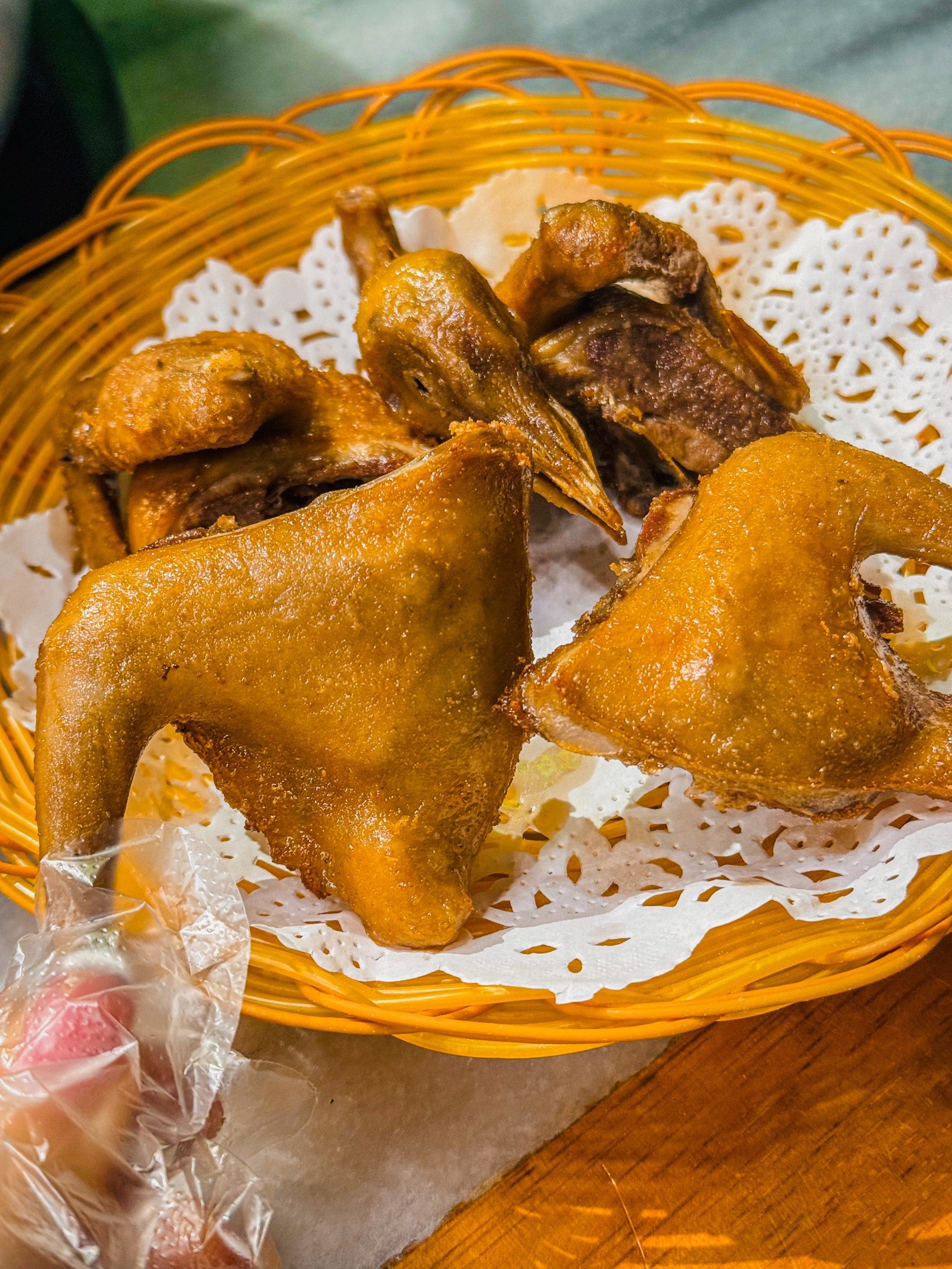 厨煌盐焗乳鸽培训：传承传统盐焗工艺，教你做出咸香细嫩的盐焗乳鸽