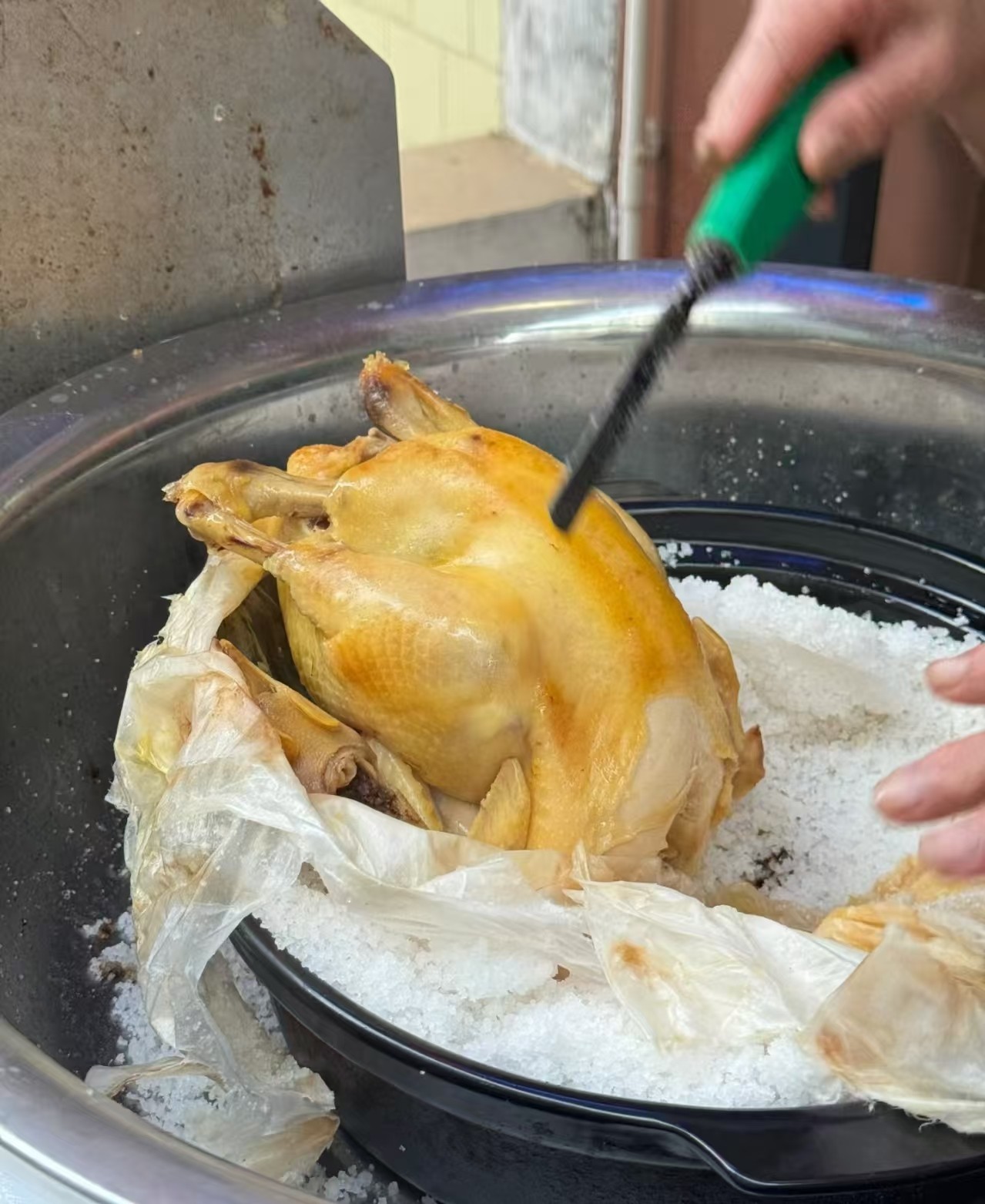 粗盐盐焗鸡做法，盐焗鸡技术培训