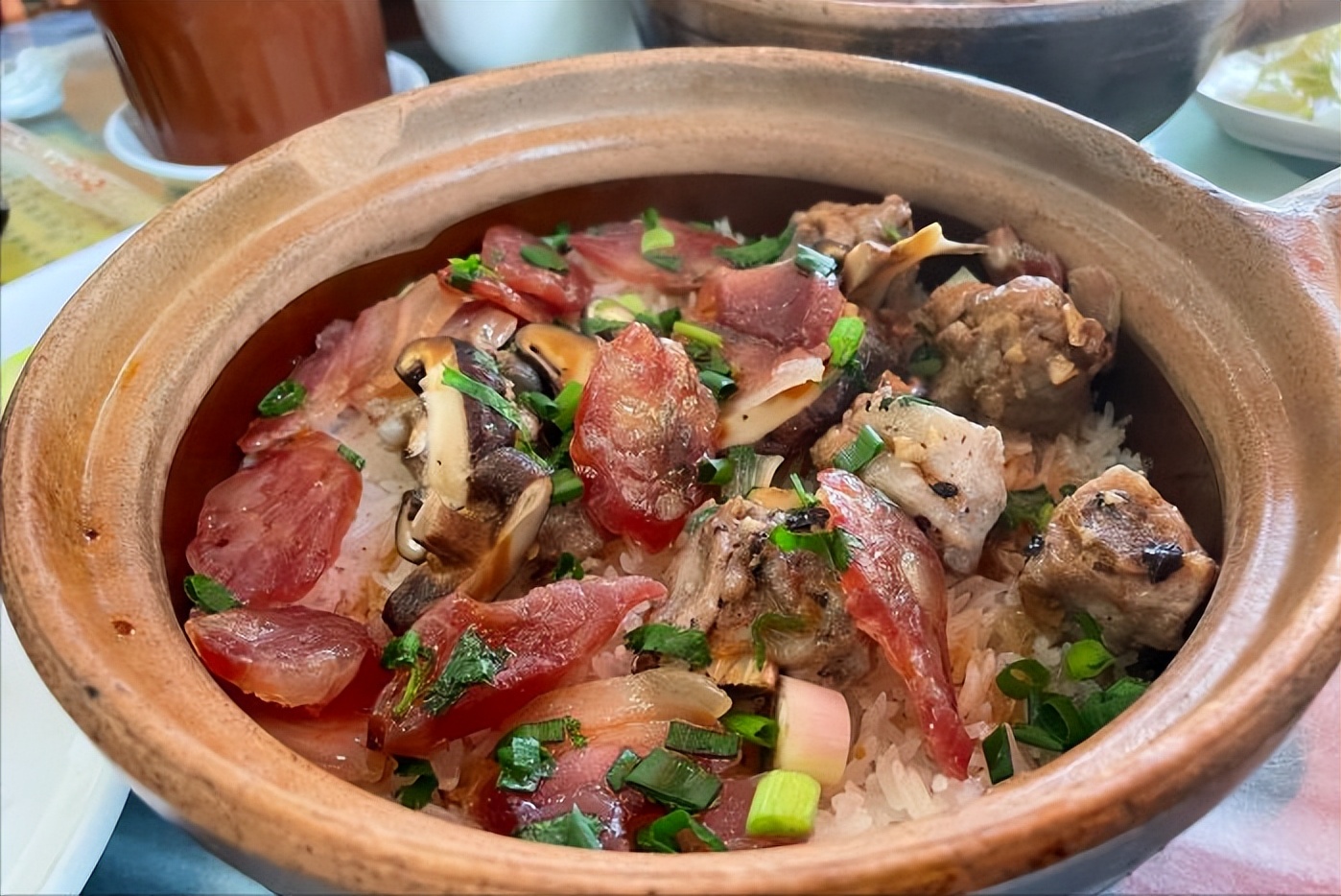 厨煌深耕粤式快餐培训钵仔蒸饭
