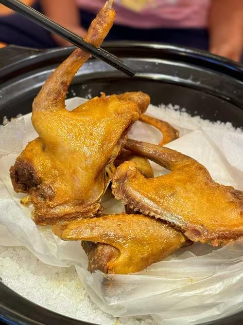 广州厨煌餐饮盐焗乳鸽
