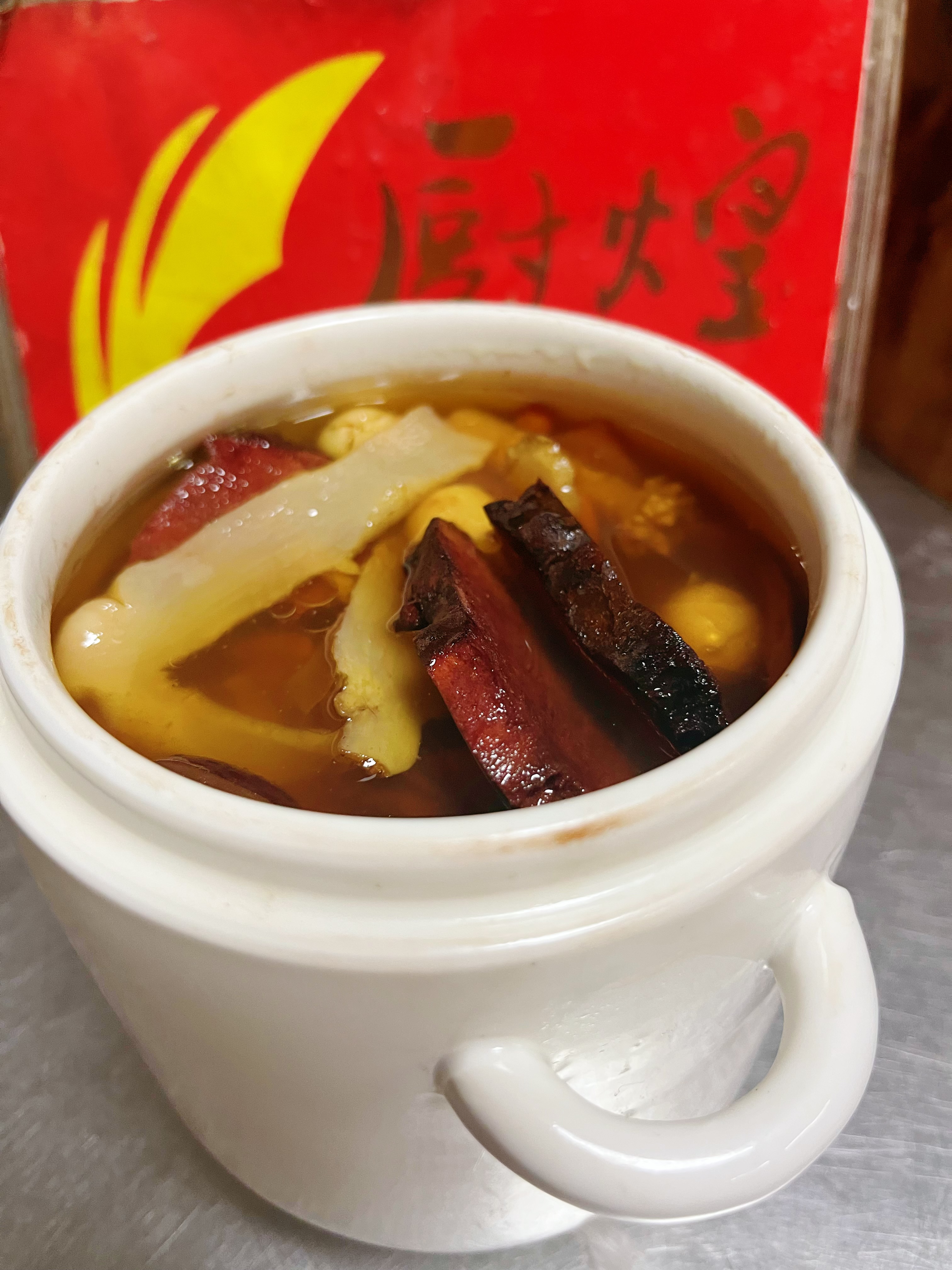 厨煌广式药膳炖汤培训：掌握粤式养生秘艺，复刻老广暖心滋味