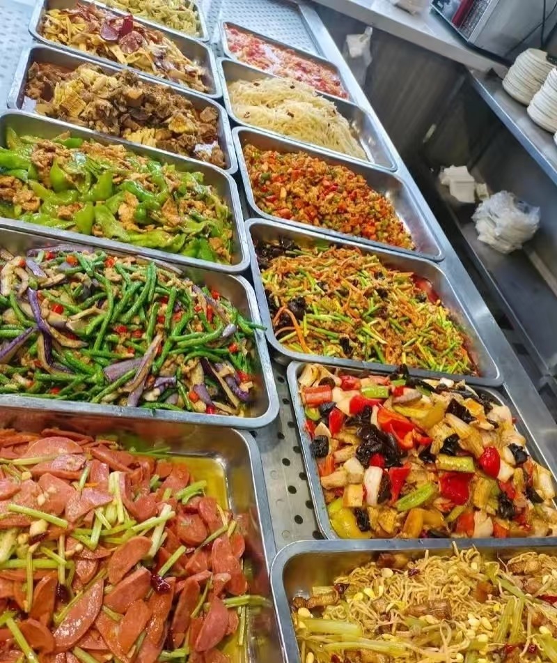 厨煌快餐培训：掌握“有效出餐、味美价优”核心能力，抢占大众餐饮黄金赛道