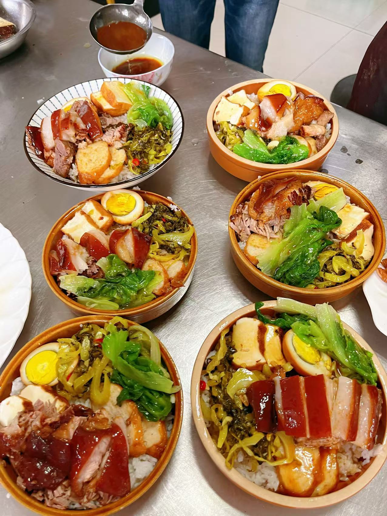 厨煌隆江猪脚饭培训：掌握粤式卤香精髓，抢占快餐餐饮热门赛道