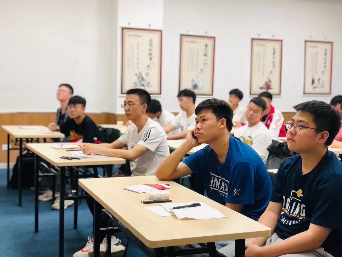 在细节中生长的温暖——学堡教育的校园文化建设
